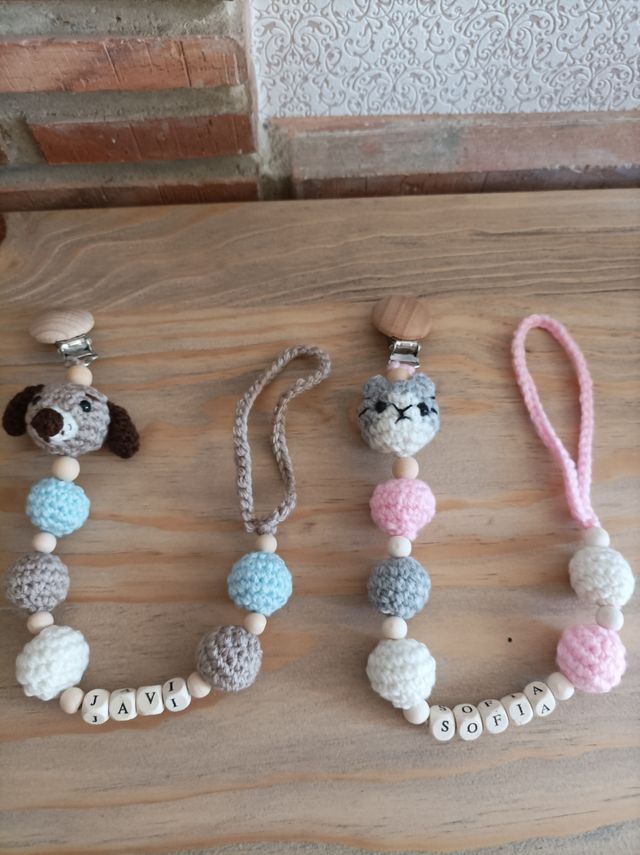 Chupetero perrito Amigurumi