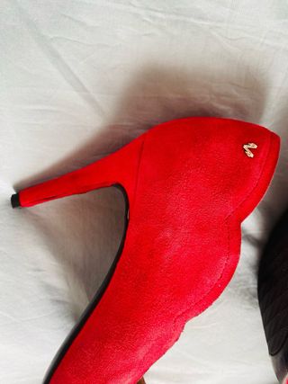 Zapatos rojos Martinelli talla 40 piel SIN USAR