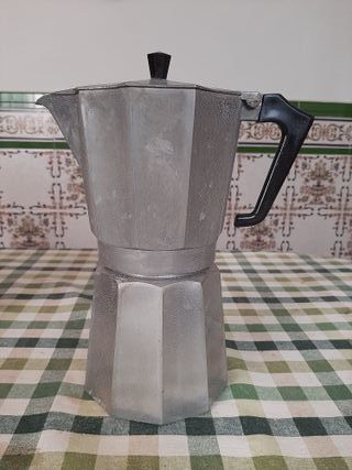 Cafetera italiana grande