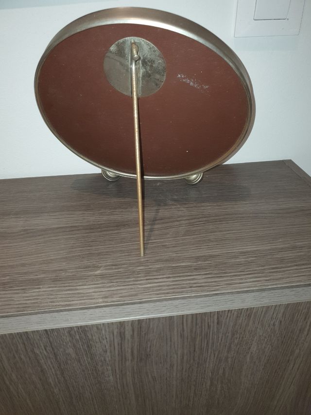 Antiguo espejo de tocador plateafo