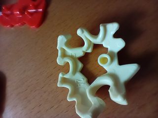 Kinder sorpresa varie figurine 2020/21