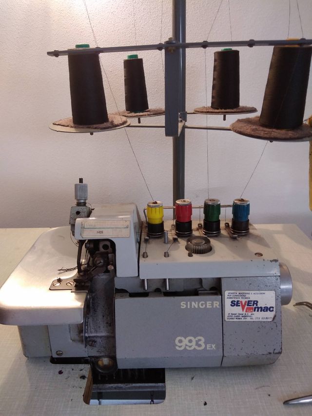 Tagliacuci professionale con tavolo