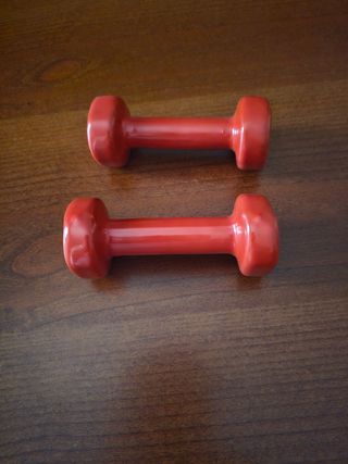 N. 2 Attrezzi da palestra 1 Kg cadauno