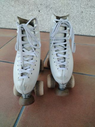 Patines de cuatro ruedas