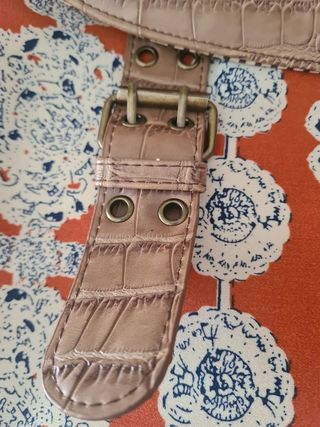 Conjunto maletín y pañuelo Quintana 