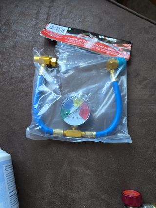 Llave para cargar gas de coche