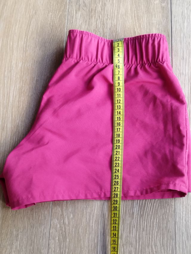 Calções vermelhos Decathlon