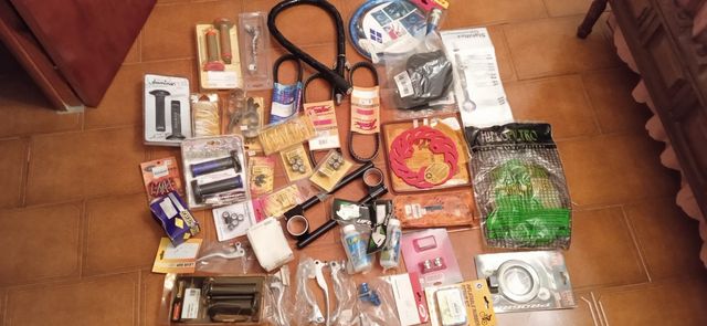 Lote recambios y accesorios motos
