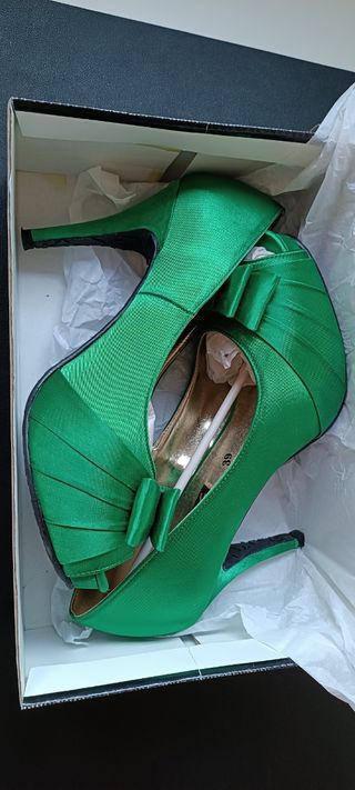 Conjunto zapatos y bolso de fiesta