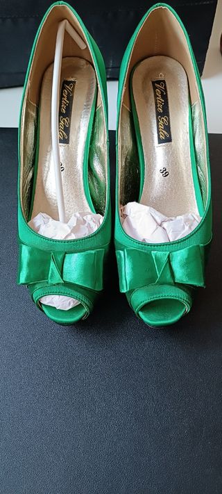 Conjunto zapatos y bolso de fiesta