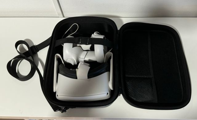 Meta Quest 2 128 GB con funda de regalo