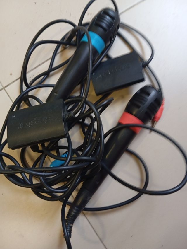 Ottimo set di controller PS2 e PS3