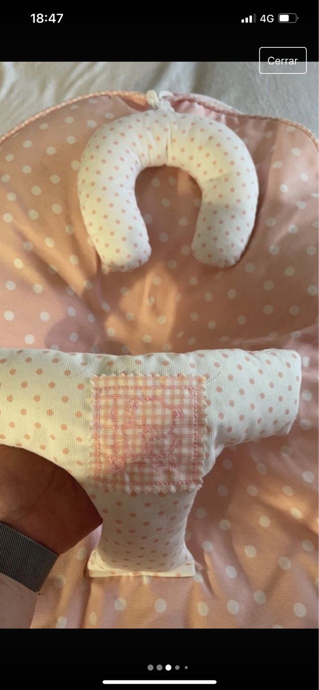 Cojín de lactancia convertible en hamaca bebe