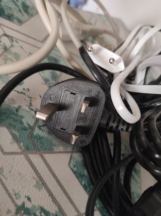 Lote 7 cables de alimentación