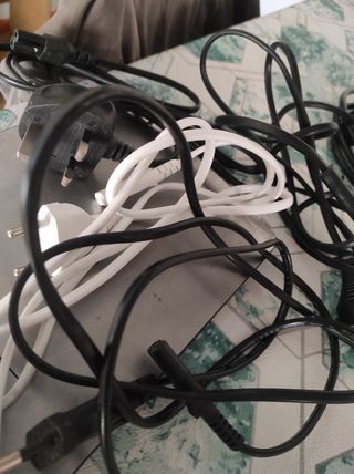 Lote 7 cables de alimentación