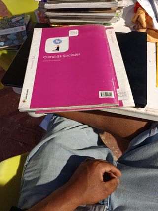 Libro ciencias sociales