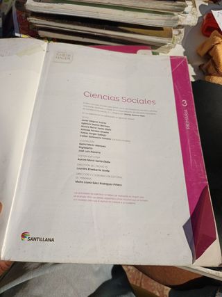 Libro ciencias sociales