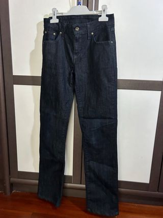 Pantalon vaquero “Levi’s” (TALLA: 36)