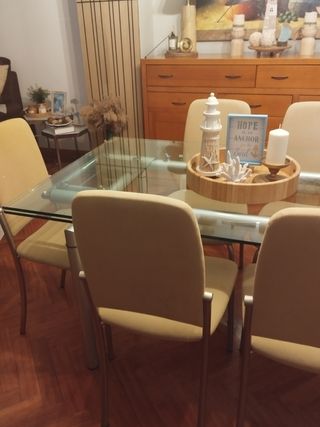 Mesa comedor extensible 2mts y 6 sillas