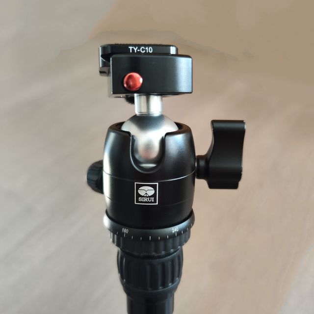 Trípode profesional de montaña Sirui