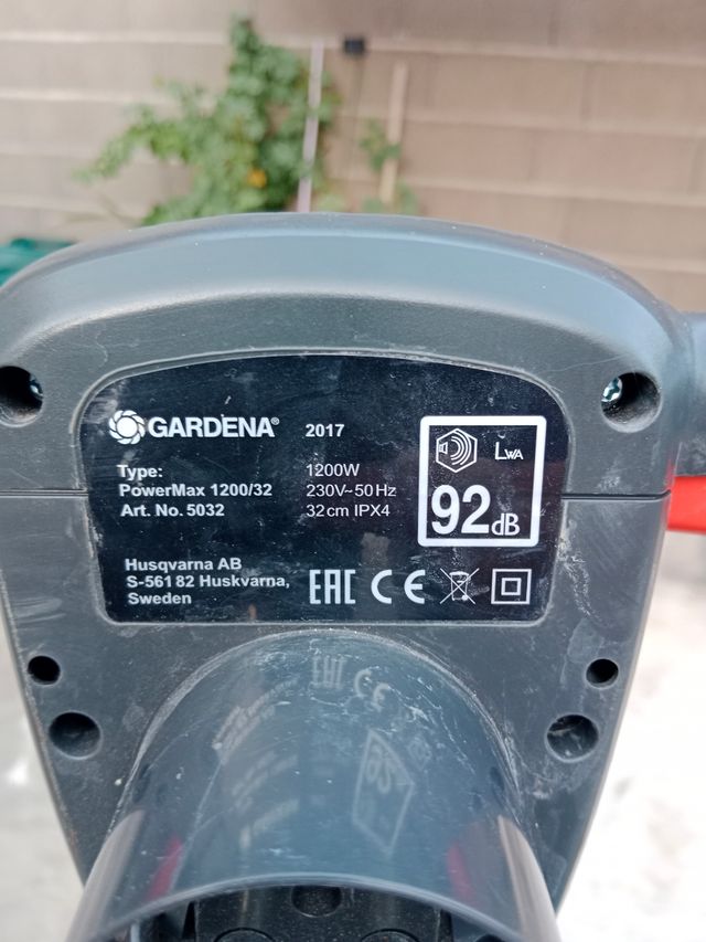 Corta césped Gardena