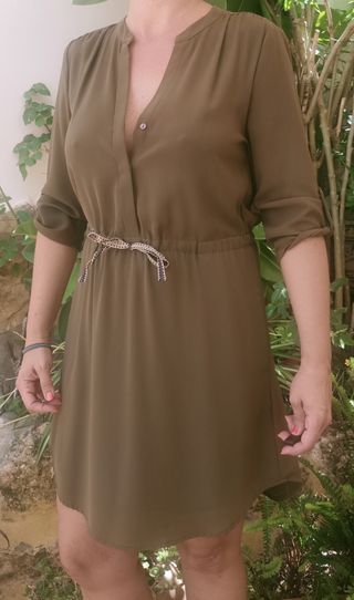 Vestido camisero verde oliva
