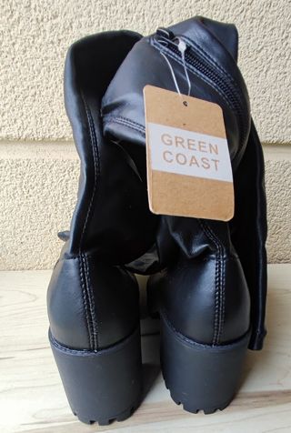 Botas altas 37 en su caja