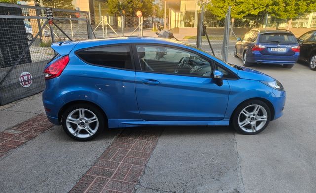 Ford Fiesta 2010