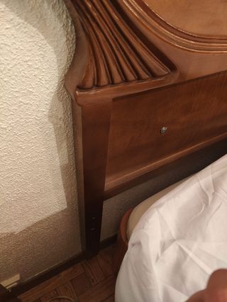 Cabecero de madera 