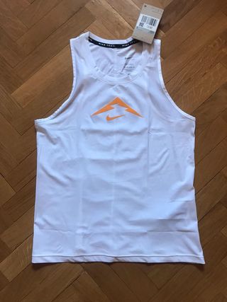 Camiseta Nike Trail Running Mujer Talla XS