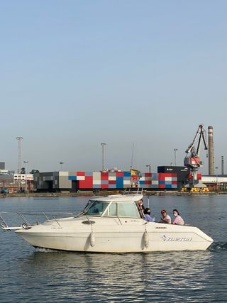 Barco faeton 710 