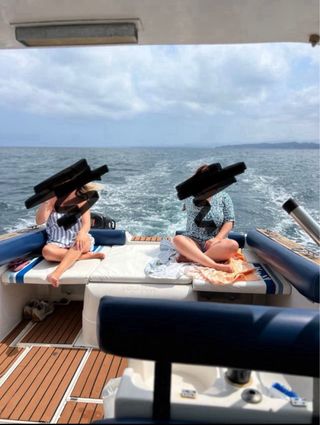 Barco faeton 710 