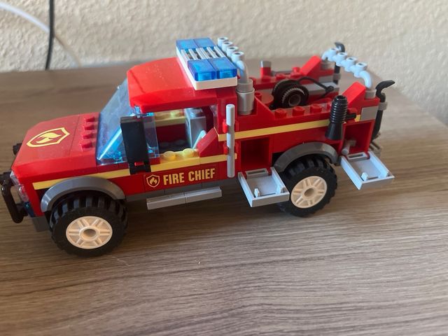 Coche bomberos lego