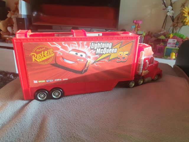 Camión rallo mcqueen con sonidos