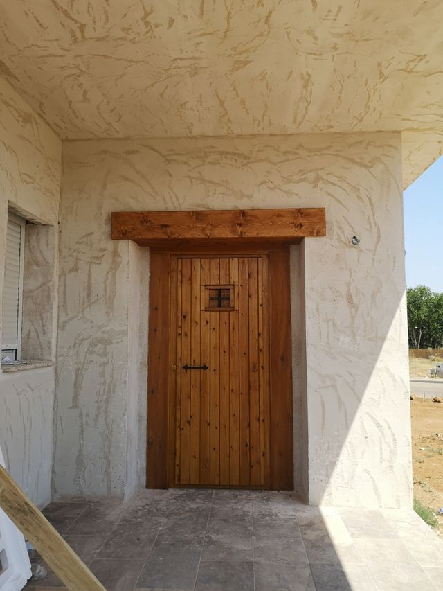 RESTAURO di porte e mobili