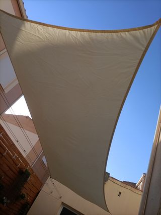Toldo Vela color crema