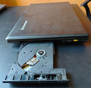 Ordenador portátil Lenovo G500