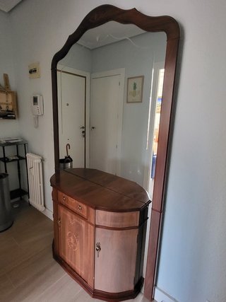 Se vende recibidor en perfecto estado