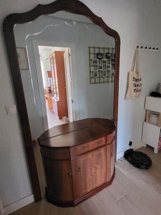 Se vende recibidor en perfecto estado