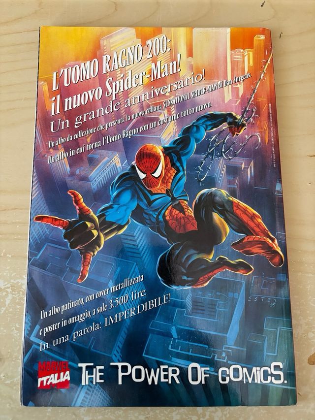 Uomo ragno Deluxe 18 marvel