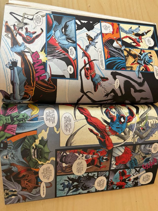 Uomo ragno Deluxe 18 marvel