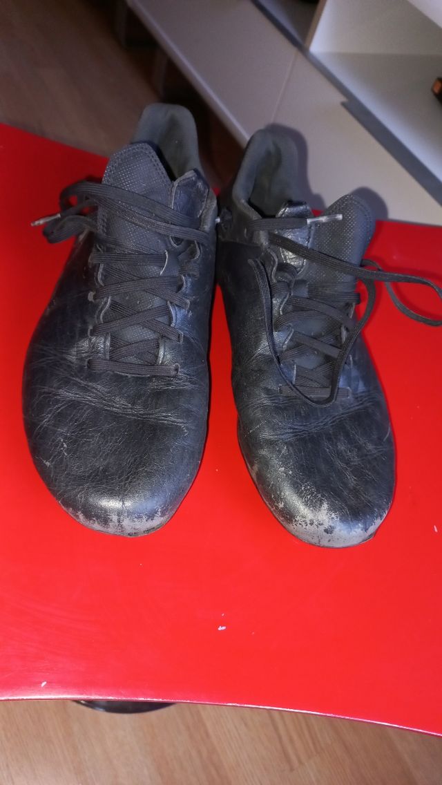Botas de fútbol