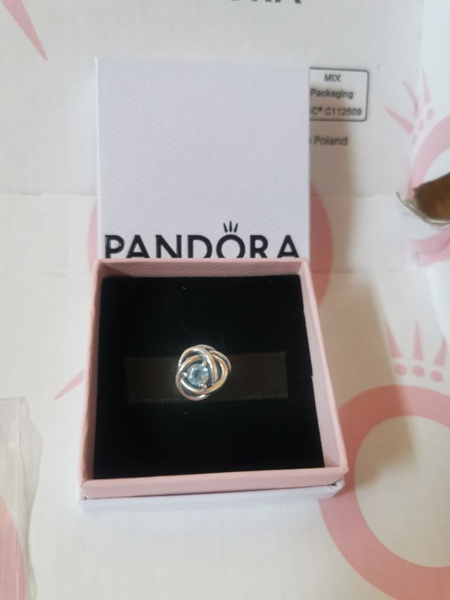Charm círculo eternity Pandora (Nuevo)