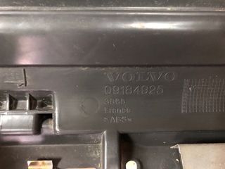 Guantera volvo v70 09184925