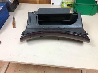 Guantera volvo v70 09184925