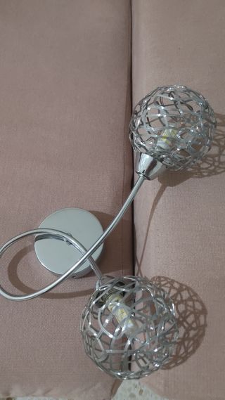 Aplique de dos brazos ...