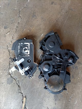 Tapa distribución Citroen C3 Picasso 1.6