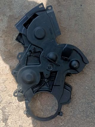 Tapa distribución Citroen C3 Picasso 1.6