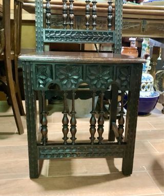 ANTIGUA SILLA RENACENTISTA