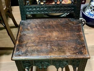 ANTIGUA SILLA RENACENTISTA